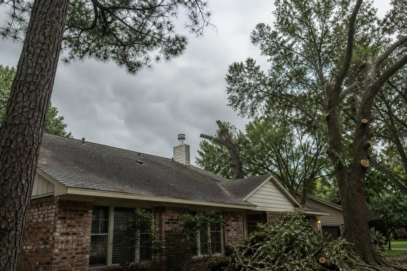 Featured roofing photo for hurricane season roof prep houston on Best Roofers Network